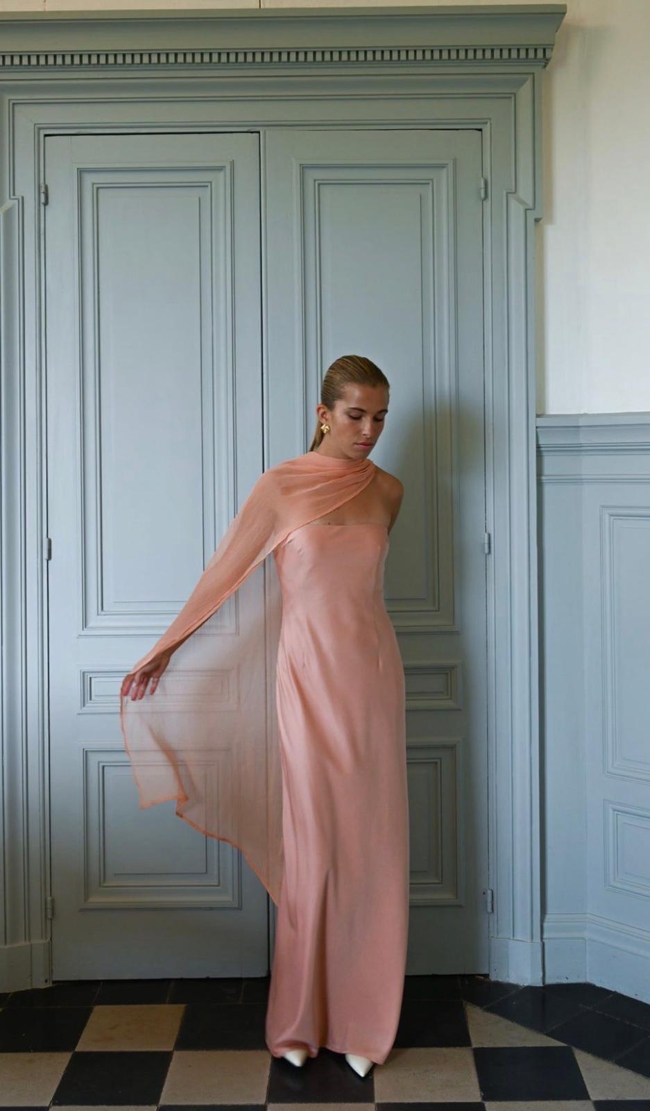 Peach dress inspiration